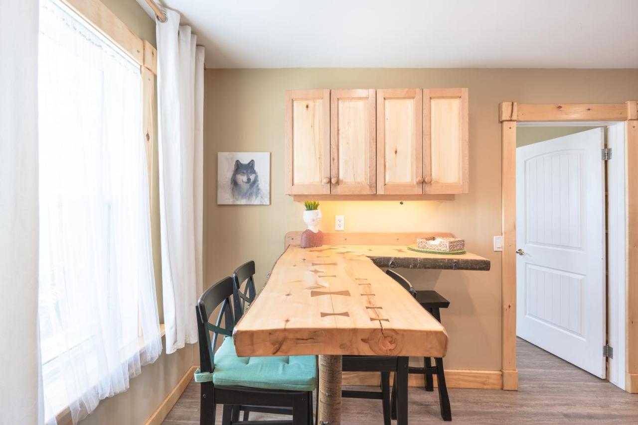 Craftsman'S Loft - Heritage Charm - Ac - 5 Min Dt Calgary Extérieur photo