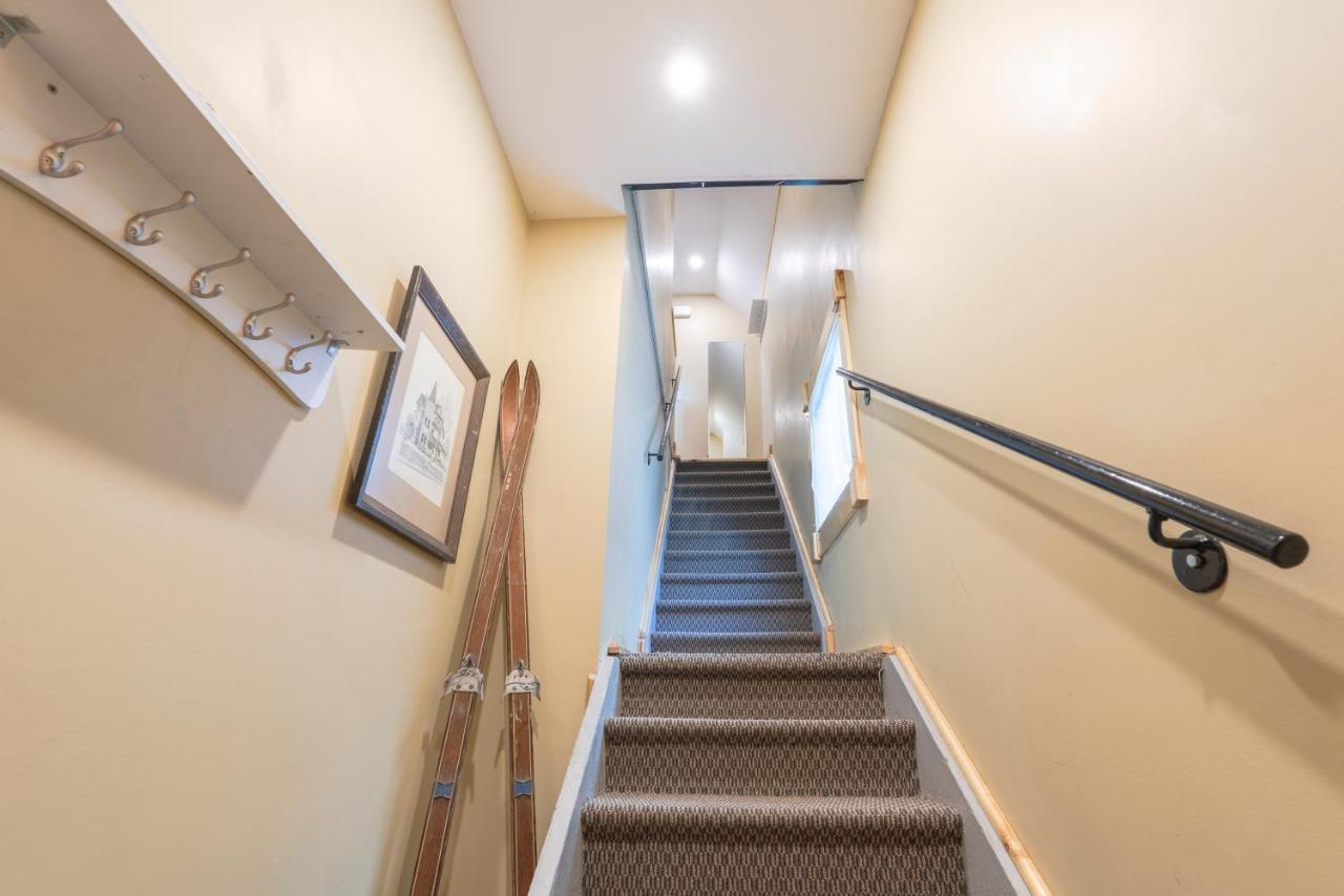 Craftsman'S Loft - Heritage Charm - Ac - 5 Min Dt Calgary Extérieur photo